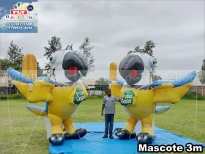 mascotes infláveis promocionais arara frutos de goiás